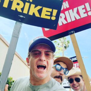 Rhys Darby Instagram - On Strike outside WB Studios today. #sagaftrastrike #sagaftrastrong #wgastrong