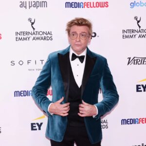 Rhys Darby Instagram - The man of the hour, on the red carpet for the 51st International Emmys 2023. Beautiful suit by @viggolondon and stunning shoes by @scarosso .. Style by @mikeystyles #iemmys