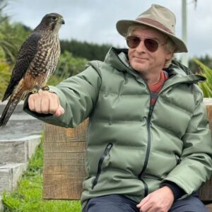 Rhys Darby Instagram - Making new friends in Rotorua. I love Falcons and.. well, as you can imagine, they quite like me. Dad, this one's for you. Get close to nature. Adore it.