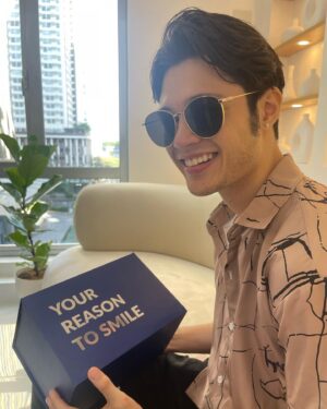 Rhys Miguel Instagram - It sure did make me smile 🤪 
Got it from @drclearaligners 🦷
Thank you doctor @smilecreationsbydr.frank @drclearalignersph for my new aligners 😁