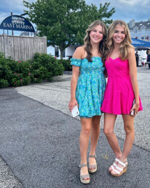Rhys Olivia Cote Instagram - Having a cousin who is also a best friend is a bonus @chloe.00313 . Love my Family. Celebrating Mimi & Papa. ➡️➡️➡️➡️➡️ #familyfirst #familytime #memories #cousin #birthday #happy #mylife