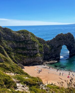 Rhys Olivia Cote Instagram - Day 6 Wareham, Dorset (West Holme Farm) Lulworth Castle ,Lulworth Cove, Durdle Door, & Ringwood!! ➡️➡️➡️➡️➡️ #familytime #holiday #europe #europetravel #england #dorset #durdledoor #ringwood #lulworthcove #lulworthcastle