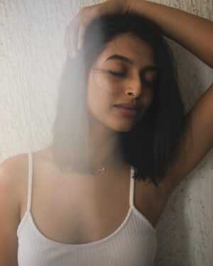 Ria Nalavade Instagram - 👽