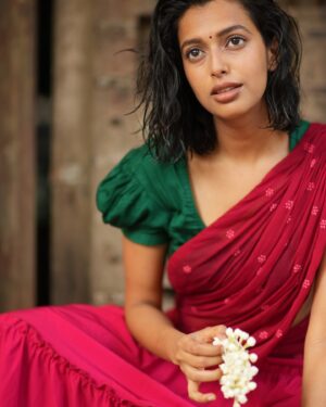 Ria Nalavade Instagram - Halli hudugi 
Shot by @vaibhav_gangawane