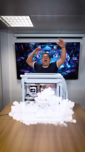 RicFazeres Instagram - O PC MONSTRO #asus #pcbuild