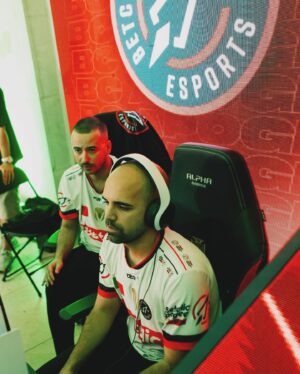RicFazeres Instagram - Hoje é dia de jogo. Vamos tentar Conquistar a 3ª Taça e revalidar título nesta FPF Taça Masters 2024. Carrega BetclicApogee 🔥🚀

📸 @fabioteixeiraphoto