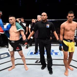 Ricardo Lamas Instagram - Every morning you have two choices: continue to sleep with your dreams or wake up and chase them.

Which will you do? #motivationmonday #ufcgymnaperville #ufc
