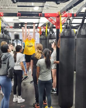 Ricardo Lamas Instagram - More photos and videos from our time at the UFC gym! #trainlikeachampion #workhardplayhard #neverquit #fightthroughthepain