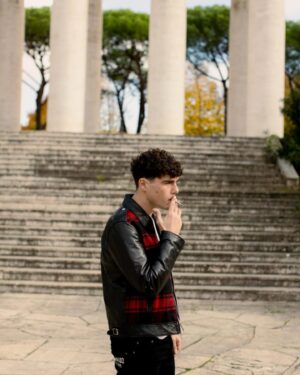 Riccardo Mandolini Instagram - 🥀
