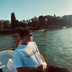 Riccardo Mandolini Instagram - 🛶 @napapijri #napapijri #ChooseFuture #adv