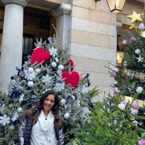 Richa Pallod Instagram - Happy Healthy 2020 to all#lets bring in peace and happiness 2020🥳🙏😇