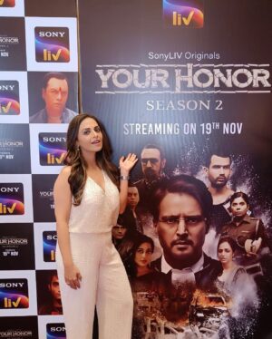 Richa Pallod Instagram - #YourHonor season 2 Nov 19th on Sonyliv .. Thank you @eniwas @applausesocial @sonylivindia @official_sphereorigins for this wonderful opportunity. I have had a great experience shooting this one… l