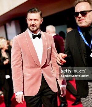 Richard Armitage Instagram - @bafta @pandocruises Thank you for having us what a great evening. Congratulations to all the winners and nominees alike. 🙌