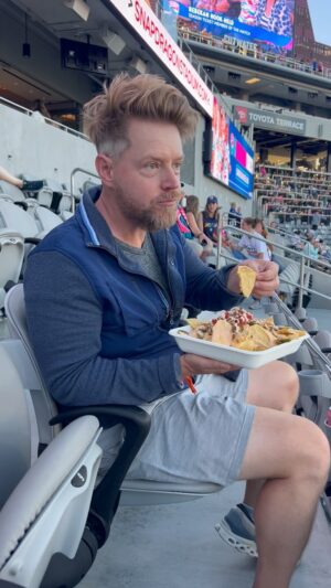 Richard Blais Instagram - What’s your IN STADIUM GO TO FOOD OPTION? 
.
.
.
Pre-Gaming with  NACHOS at @sandiegowavefc @snapdragonstadium @jazminblais …