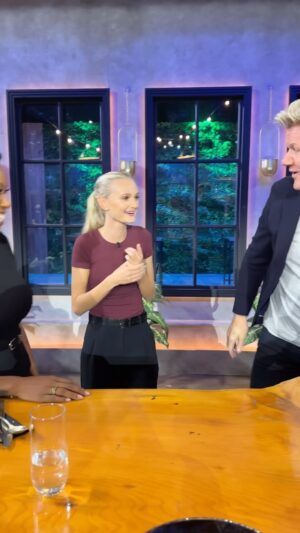 Richard Blais Instagram - Guess who is back tonight on @nextlevelcheffox ! @tiniyounger HALL OF FAME TRAIL-BLAISER!!!