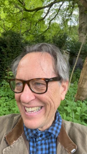 Richard E. Grant Instagram - Just wrapped on @lenadunham new series TOO MUCH with an amazing cast and escaped to the countryside for some ‘peace’! 😂Cue for everyone to mow, trim, saw and strim in every direction!! 😂😂😂😂😂😂