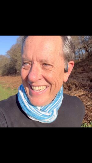 Richard E. Grant Instagram - Sun Day!!!!! 🏃🏃‍♂️🏃🏃‍♂️🏃🏃‍♂️🏃🏃‍♂️🏃🏃‍♂️