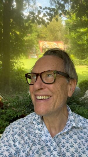 Richard E. Grant Instagram - SUN DAY! in London 🌞🌞🌞🌞🌞🌞🌞🌞🌞🌞🌞
