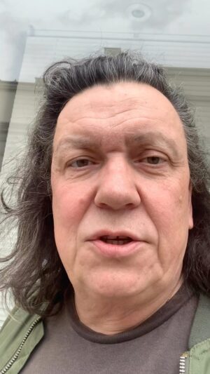 Richard Genzer Instagram - Každý se najde🤘🤘🤘