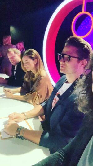 Richard Genzer Instagram - Maturanti🤣🤣🤣