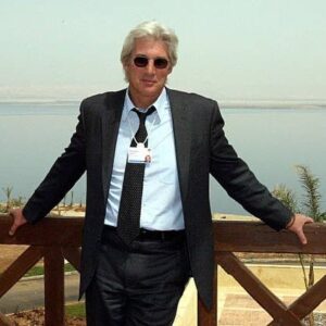 Richard Gere Instagram - #RichardGere #richard #gere #richardtiffanygere #wunderful #usa #instamen #instafashion #prettymen #prettywoman #actor #amazing #awesome #film #followme #favoritefilm #followforfollow #giorgioarmani #lovehim #likeforlike #beautiful #bestactor #bestmovie #ny #newyork #movie #mensfashion #menwithstyle #silverfox #giorgioarmani #motherfatherson