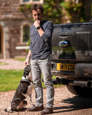 Richard Hammond Instagram - Blea is mended! She’s back to full health after an operation. Next thing is to get out and running together again.