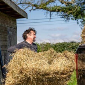 Richard Hammond Instagram - I bought a new car! See why I love it on the DriveTribe YouTube channel.