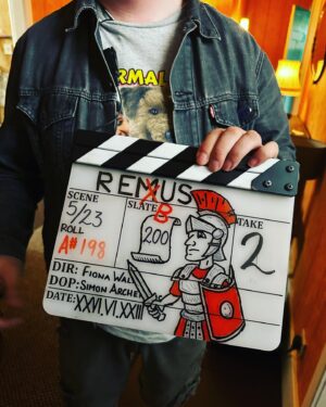Richard Rankin Instagram - Slate 200!! It’s a good yin. Not sure if that wee guy is supposed to be me but I’m into it. #Rebus @viaplay_uk @viaplay @eleventh_hour_films