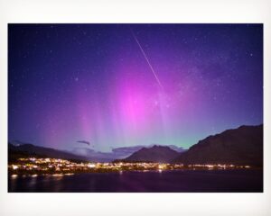 Richard Rankin Instagram - Taken 10 mins ago. Queenstown, Thanks for the light show… #newzealand #astro @rrankinphoto @leica_camera #leicam11