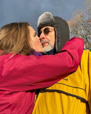 Richard Schiff Instagram - She posted it so I’m posting it. You can never have too much love. Am I right? @sheilakelleys