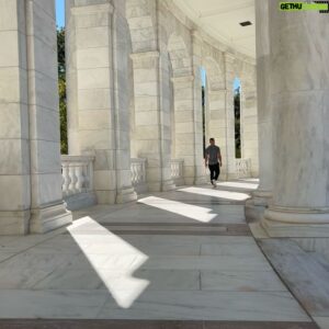 Richard Starks Instagram - Cease all pillar discussion when I’m around #absolute