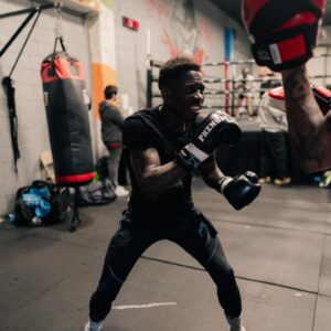 Richardson Hitchins Instagram - Locked in I’m on the grind I been going hard at this for a while ⏳ 

#April6th 
#Hit👊🏾ChinsxLemos 
#YoungLegend 
#LockedIn