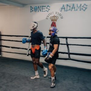 Richardson Hitchins Instagram - In the gym having fun and counting down the days ⏳
#ChasingGreatness