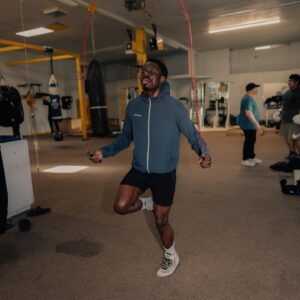 Richardson Hitchins Instagram - In the gym having fun and counting down the days ⏳
#ChasingGreatness