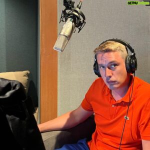 Richie Stephens Instagram - Recording the Audible for my book. Gangster’s Guide to Sobriety. Coming next month!
.
#audible #audiblebooks #voicerecording