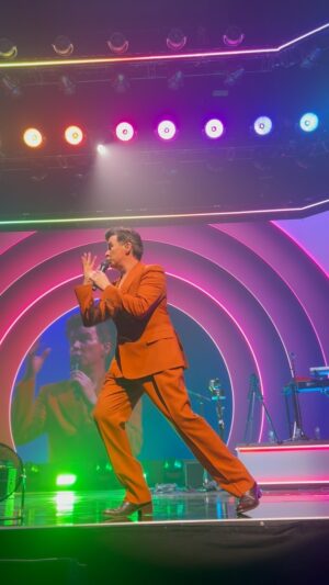 Rick Astley Instagram - That Friday feeling! Who’s ready for some good times this weekend? 🕺