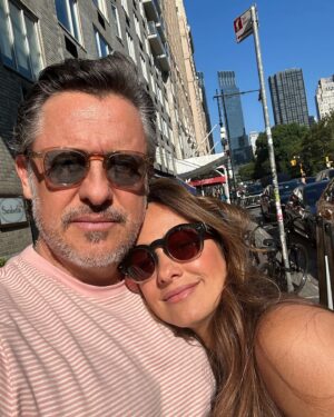 Rick Bonadio Instagram - In New York !!! A gente se diverte e nutre corpo e mente, mais corpo do que mente rs...