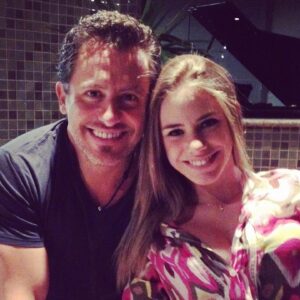 Rick Bonadio Instagram - Feliz dia dos pais a todos ! Obrigado Gabi , Leo e Eva  por tanta felicidade !!!
