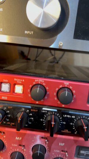 Rick Bonadio Instagram - Agora o som da master vai ficar quente ! Now the master will be hot !!!! 🔥🔥🔥🔥🔥 #Masteringengineer #Mastering #Producer