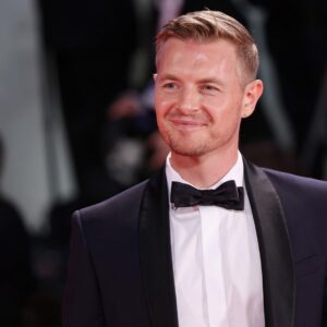 Rick Cosnett Instagram - Getting to act with the brilliant @joeledgerton meant so much to me and to be a small cog in a #PaulSchrader masterpiece alongside #SigourneyWeaver when he was being honored last night on top of the premiere at the Venice Film Festival was basically dumb luck. Too much glamor to take in for a boy from Chegutu ! 

 @labiennale 
#BiennaleCinema2022 #Venezia79 #MasterGardener 
Pics from @justjared 
@q.uintessa #esaimorales @amy_h_le @victoriahillactress @eduardolosan