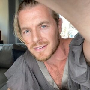 Rick Cosnett Instagram - VOTE! 💚 Link in bio for all info