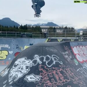 Rick McCrank Instagram - 🔥 @mccranker Radial 93s 🔥

Formula Four - 93 Duro - Soft Sliders - 56mm

📹 @shariwhite