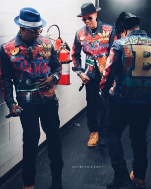 Ricky Bell Instagram - 40 minutes to showtime! 
Garage Concert Series -
Covid-19 Relief Fundraisers
Tonight @ 9PM
BBD & JAGGED EDGE LIVESTREAM on
FunkFestTV.com
@officialbellbivdevoe 📸 @artistrycitizen