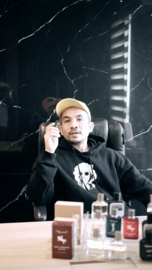 Ricky Komo Instagram - Banyakin kerja,jangan banyakin bicara..!!!