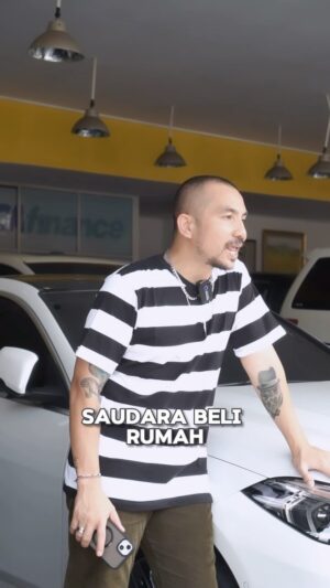 Ricky Komo Instagram - Tuhan aja susah ngatur lo..!!! .
.
.
. 👕 @reclays.id