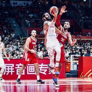 Ricky Rubio Instagram - ... buena manera de empezar el mundial. #dESafioMundial #SomosEquipo #SelMas