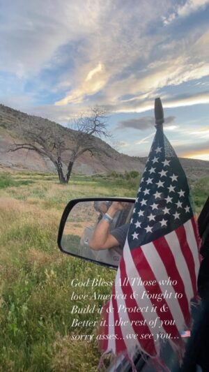 Ricky Schroder Instagram - Freedoms Flying...🇺🇸