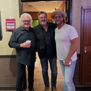 Ricky Skaggs Instagram - Good times at the @opry with good friends and fellow artists @vincegillofficial and @jasoncrabbmusic!
.
.
.
.
#rickyskaggs #vincegill #jasoncrabb #opry #grandoleopry #oprylive #backstage #countrymusic
