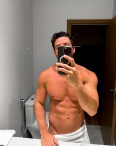 Actor Ricky Tavares HD Instagram Photos and Wallpapers March 2024