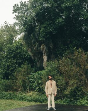 Ricky Ubeda Instagram - 🕊🌞🌼🌙 
• by @nataliereyphotography •